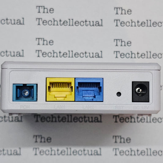 2.5GbE capable V2802RH ONU with a clear view of the APC connector